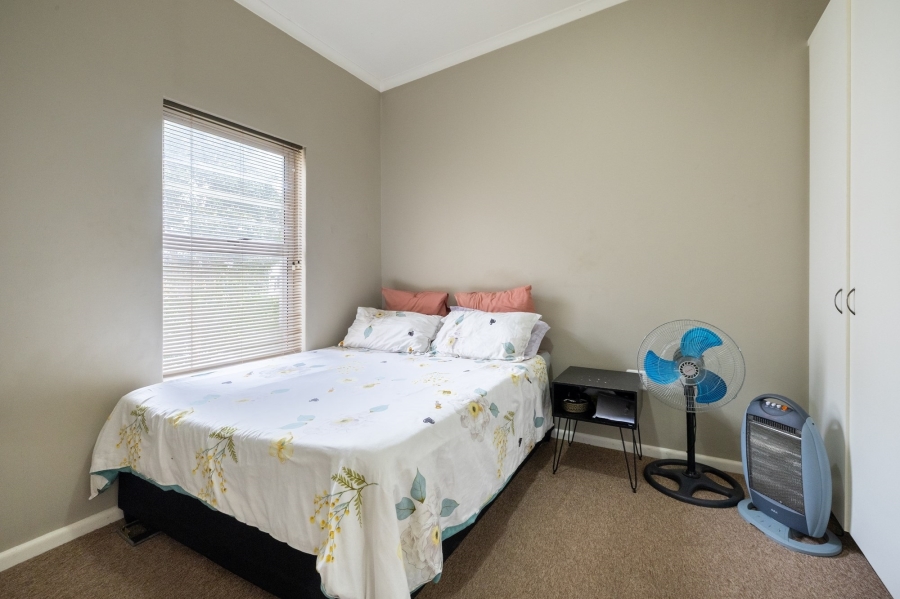 2 Bedroom Property for Sale in Buh Rein Estate Western Cape